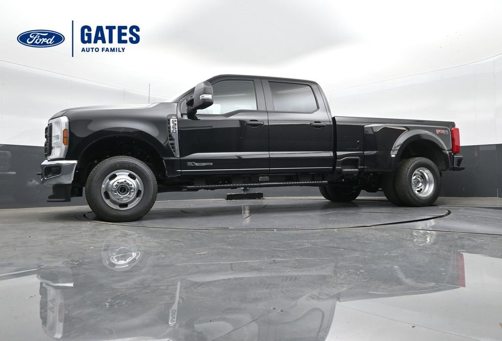 Used 2025 Ford F350 XL w/ XL Driver Assist Package image 35