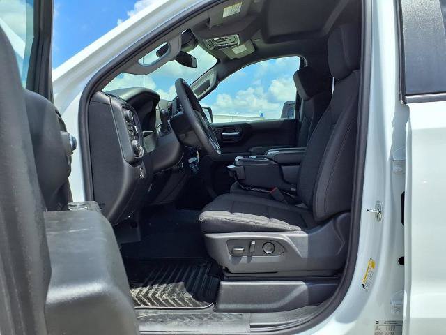 New 2026 Chevrolet Silverado 1500 Custom w/ Turbomax Blackout Package AWD/4WD image 15
