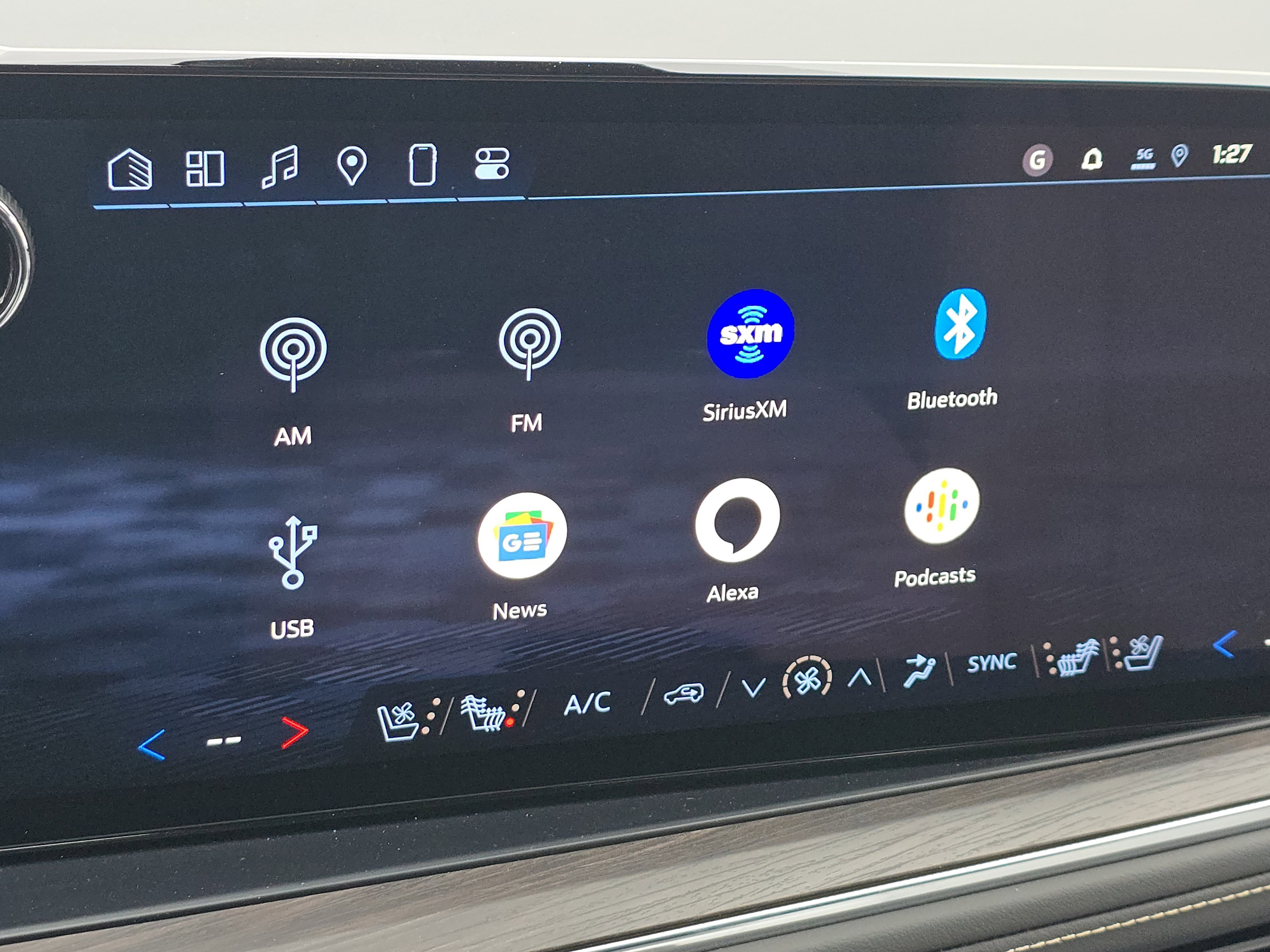 New 2025 Chevrolet Tahoe Premier image 10