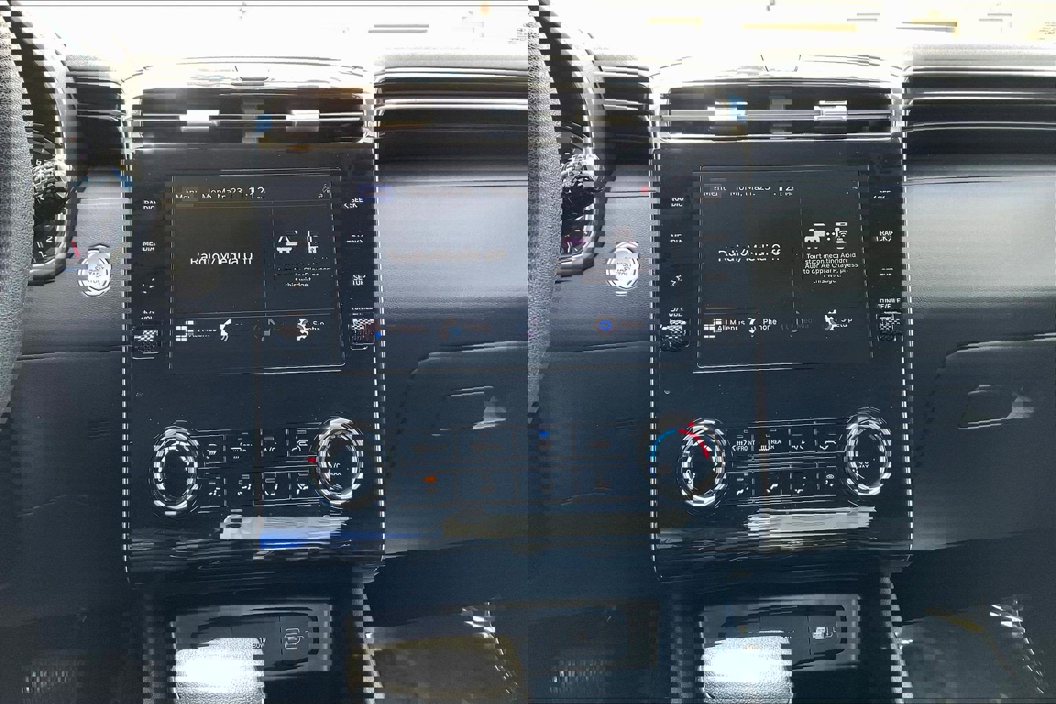 Used 2022 Hyundai Tucson SEL image 15