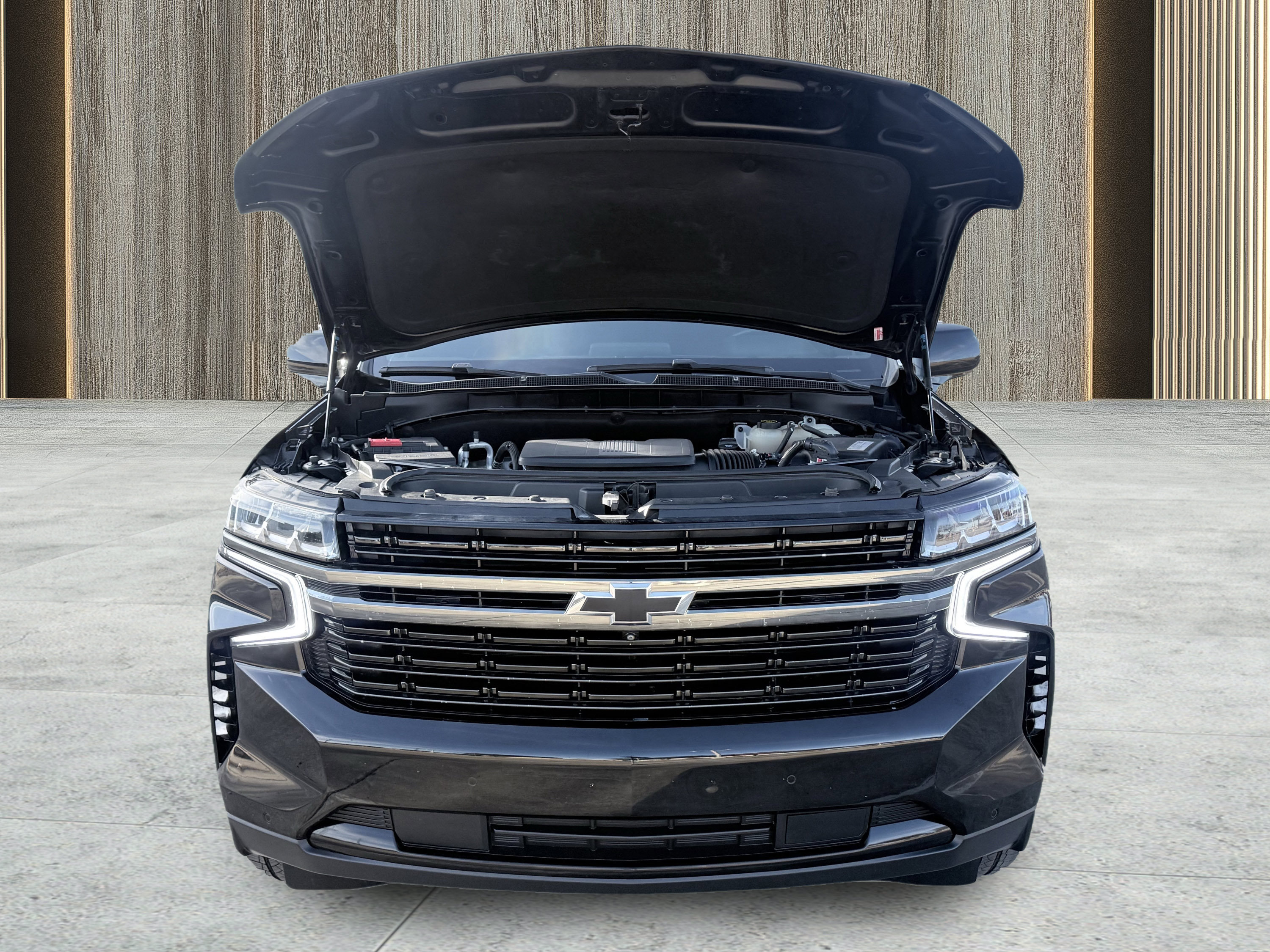 Used 2021 Chevrolet Suburban RST w/ Luxury Package AWD/4WD image 42