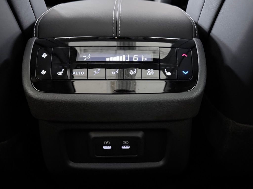 Certified 2027 INFINITI QX60 Luxe w/ Cargo Package FWD image 39