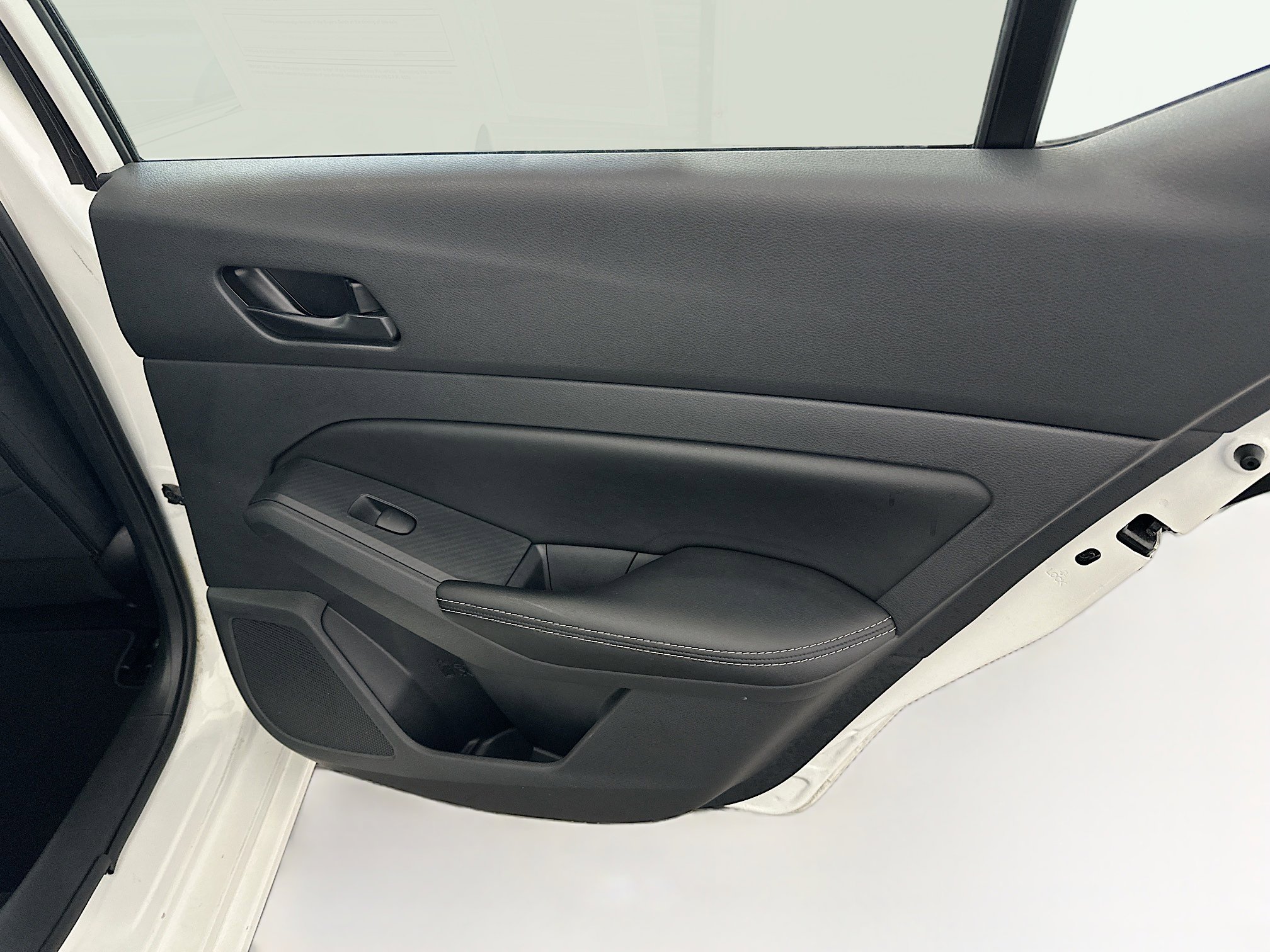 Used 2025 Nissan Altima 2.5 SV image 29