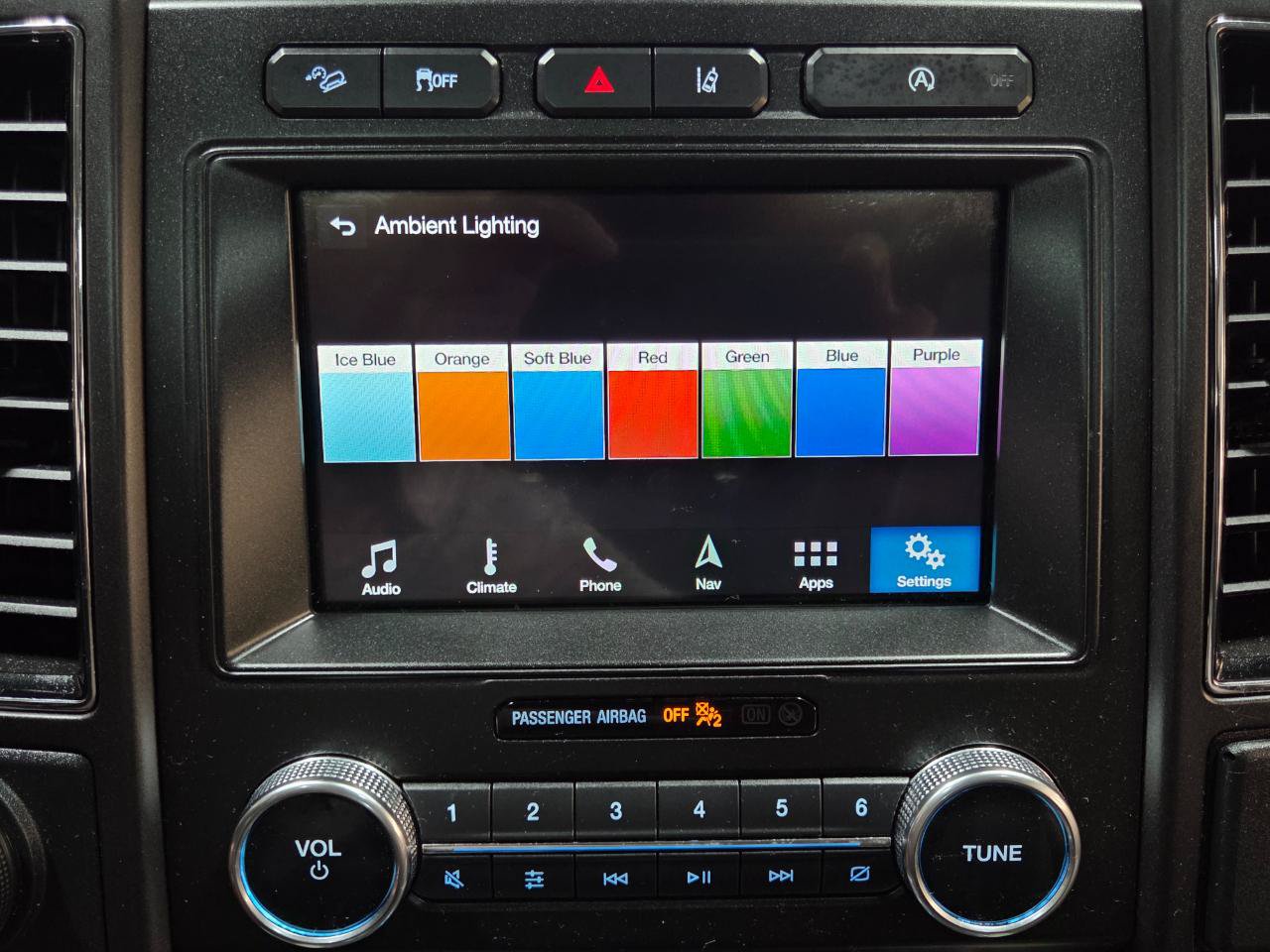 Used 2018 Ford Expedition Limited w/ Equipment Group 301A AWD/4WD image 28