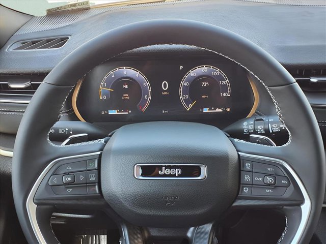 New 2025 Jeep Grand Cherokee Laredo X w/ Luxury Tech Group I image 17