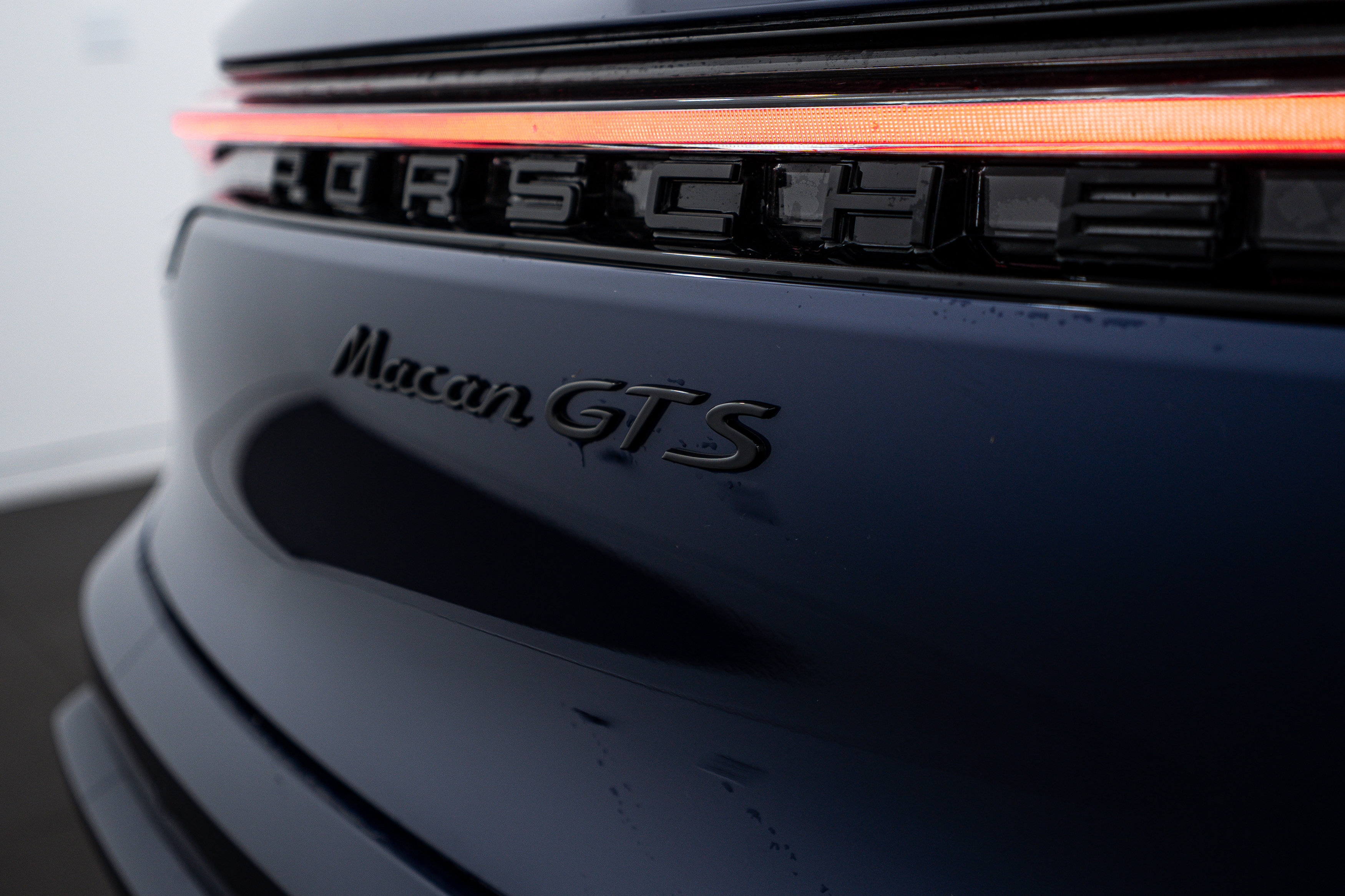 New 2026 Porsche Macan GTS image 26