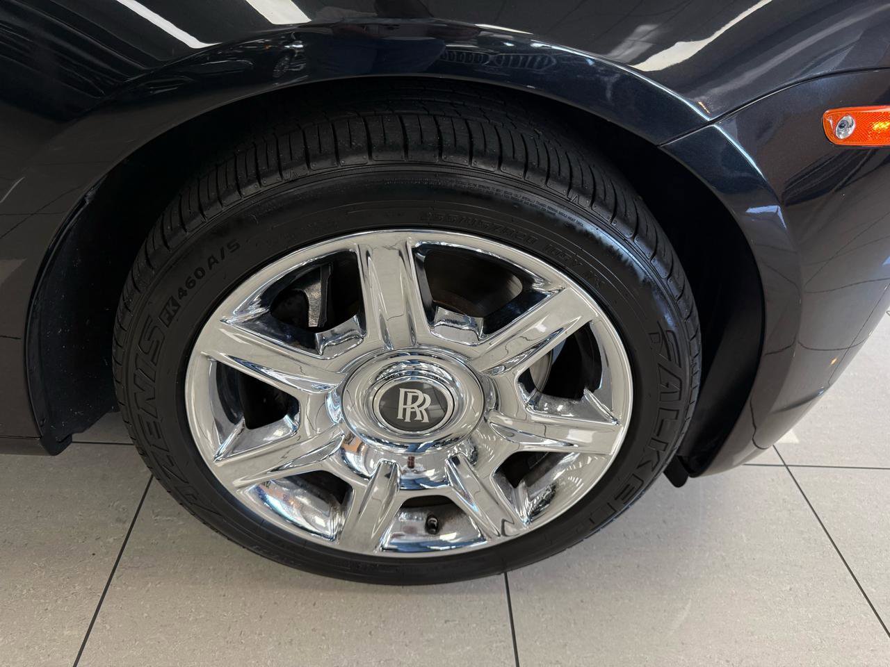 Used 2013 Rolls-Royce Ghost image 33