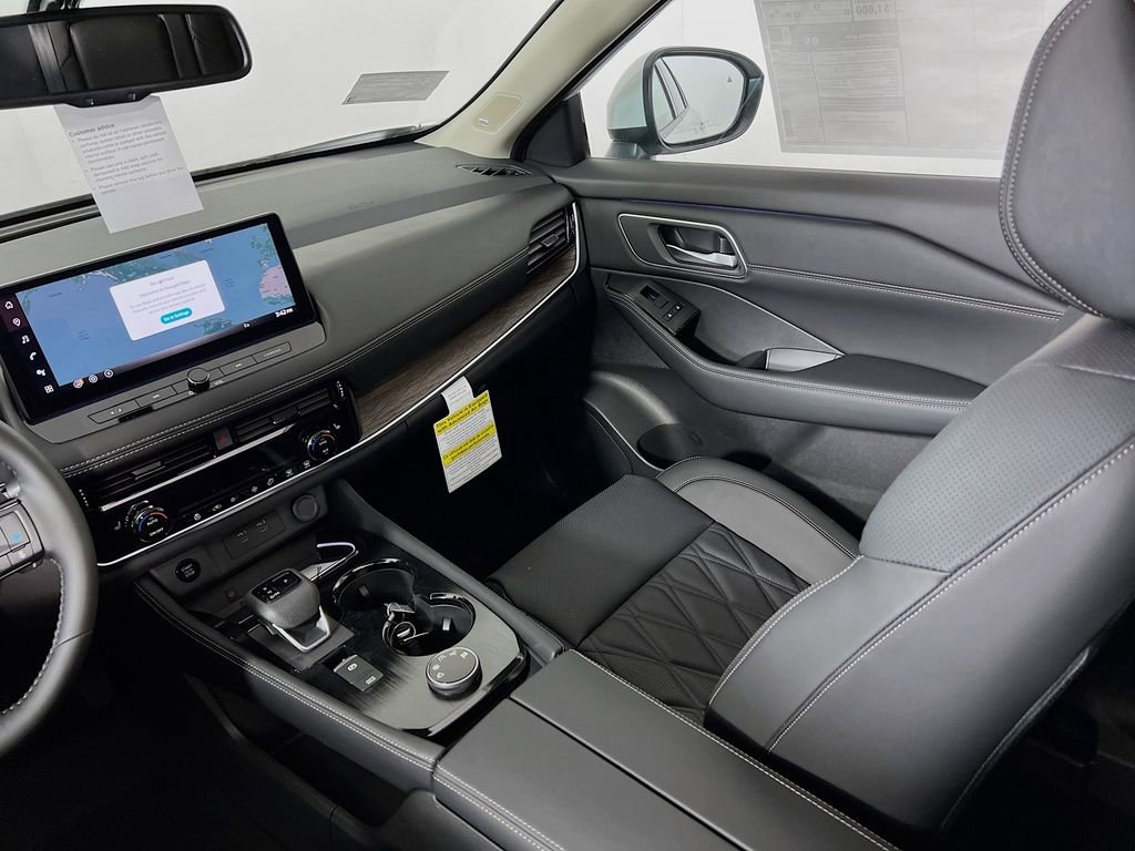 New 2026 Nissan Rogue Platinum AWD/4WD image 22