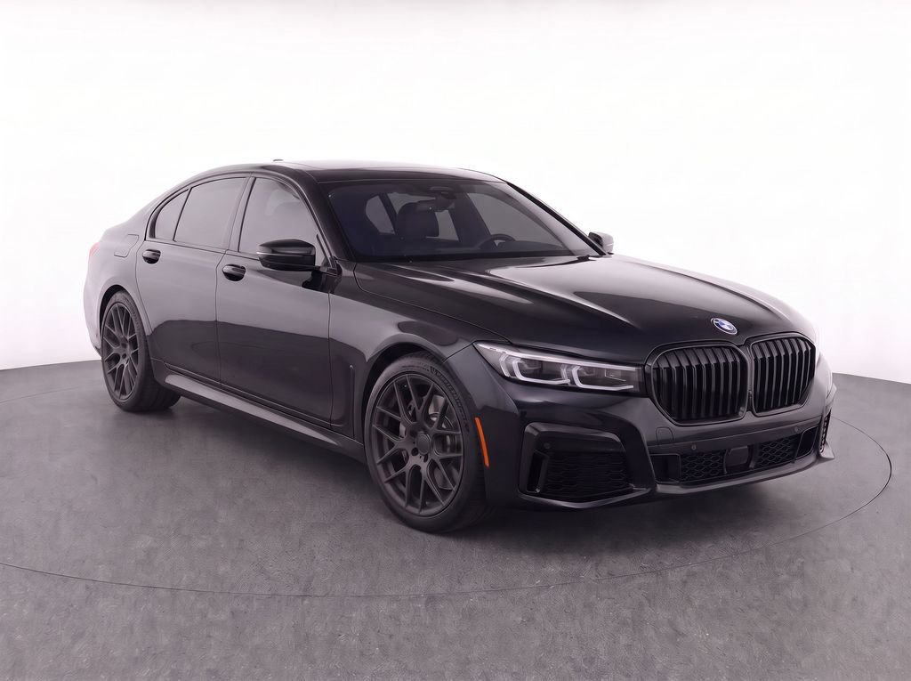 Used 2022 BMW 740i xDrive w/ M Sport Package AWD/4WD image 30