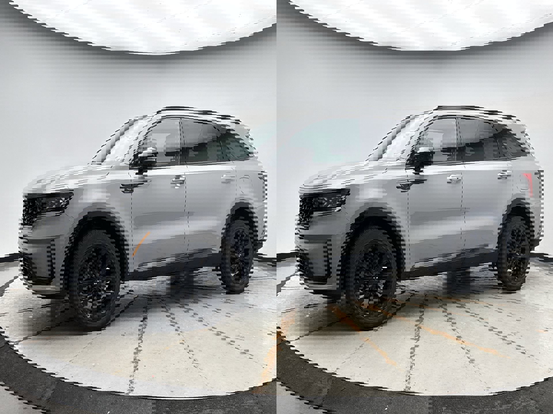 Used 2023 Kia Sorento SX AWD/4WD image 1