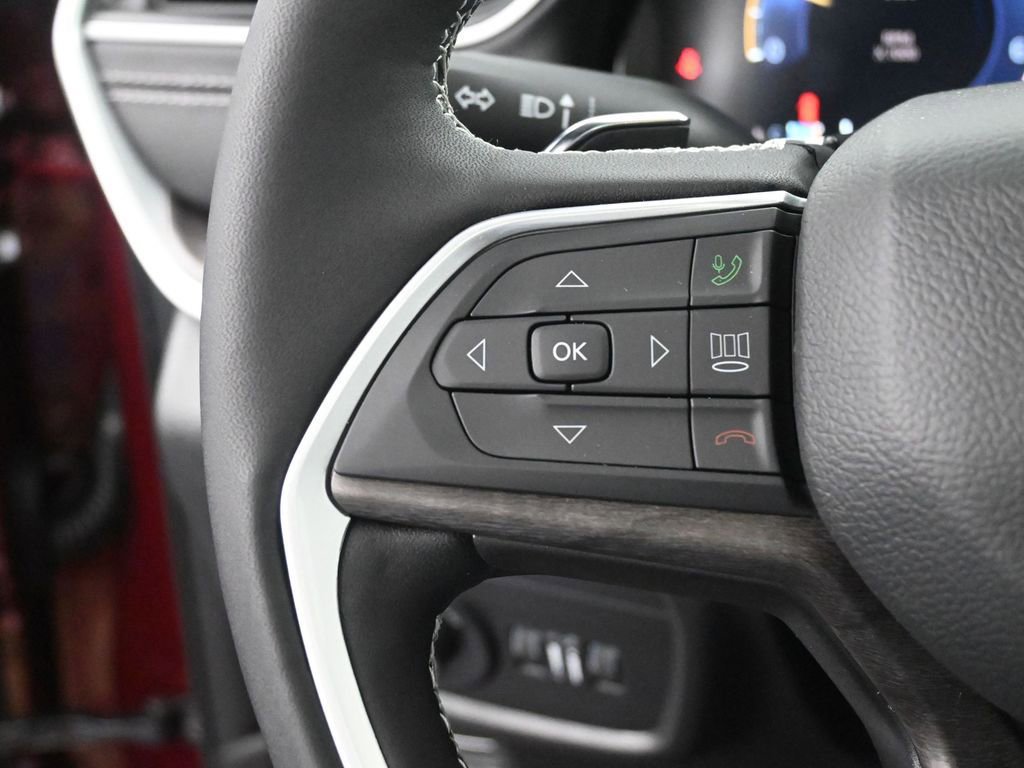 New 2025 Jeep Grand Cherokee Limited w/ Trailer Tow Package image 35