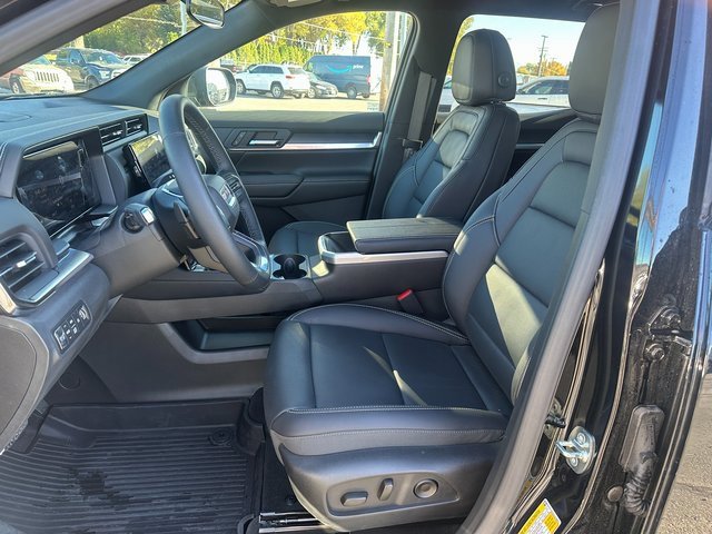 New 2025 GMC Terrain Elevation w/ Elevation Premium Package image 17