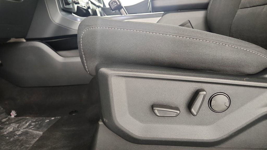 New 2026 Ford F150 XLT w/ Equipment Group 302A MID image 14