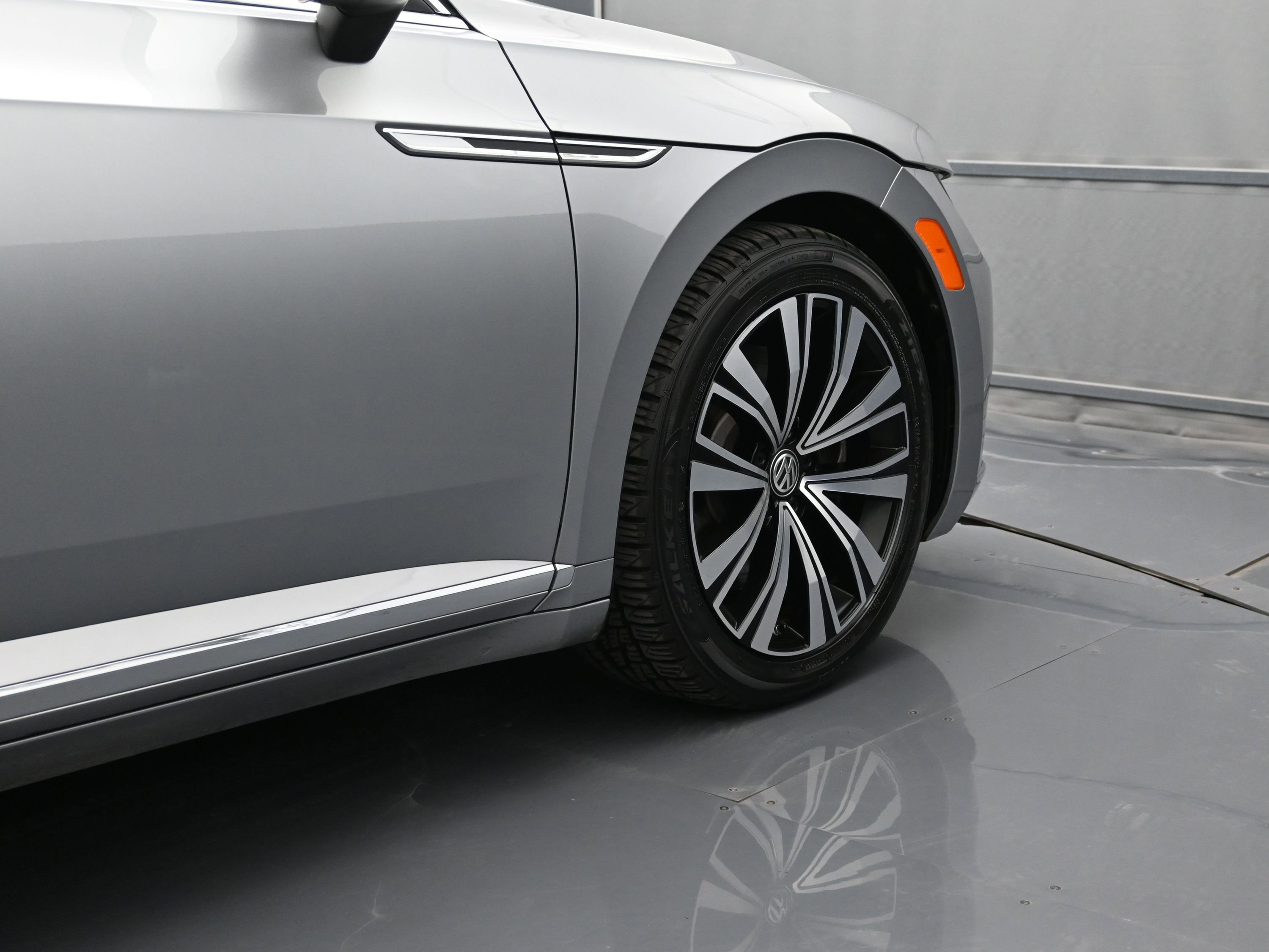 Used 2019 Volkswagen Arteon SE image 43