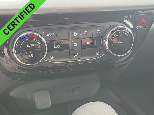 Certified 2025 Chevrolet Trax LT w/ Driver Confidence Package FWD image 17