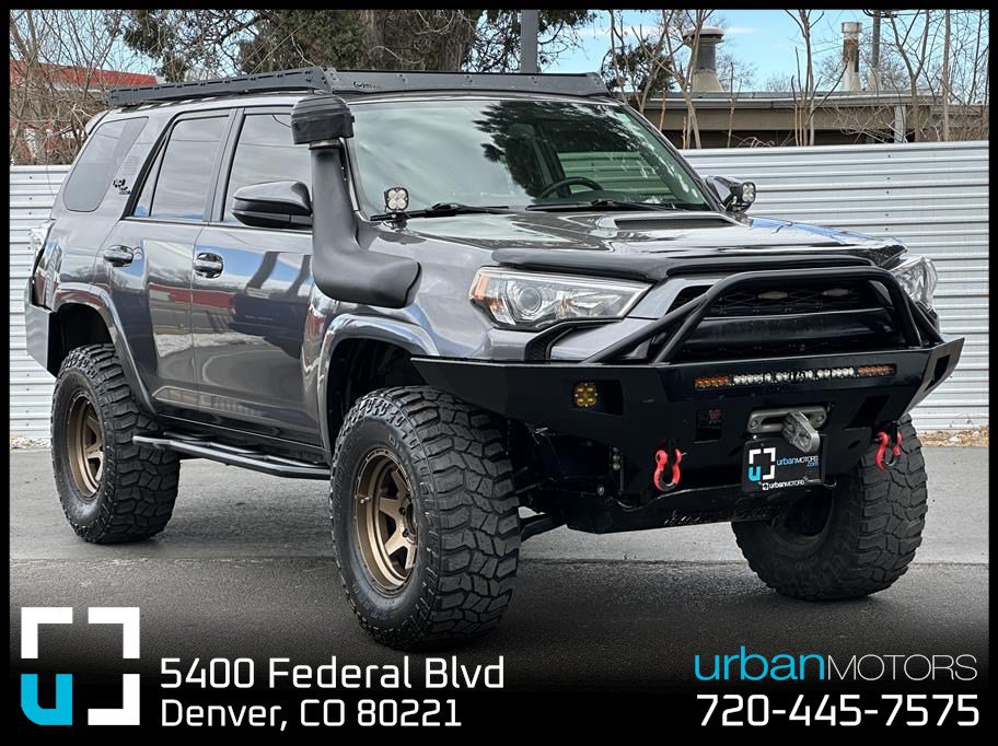 Used 2018 Toyota 4Runner TRD Off-Road AWD/4WD image 1