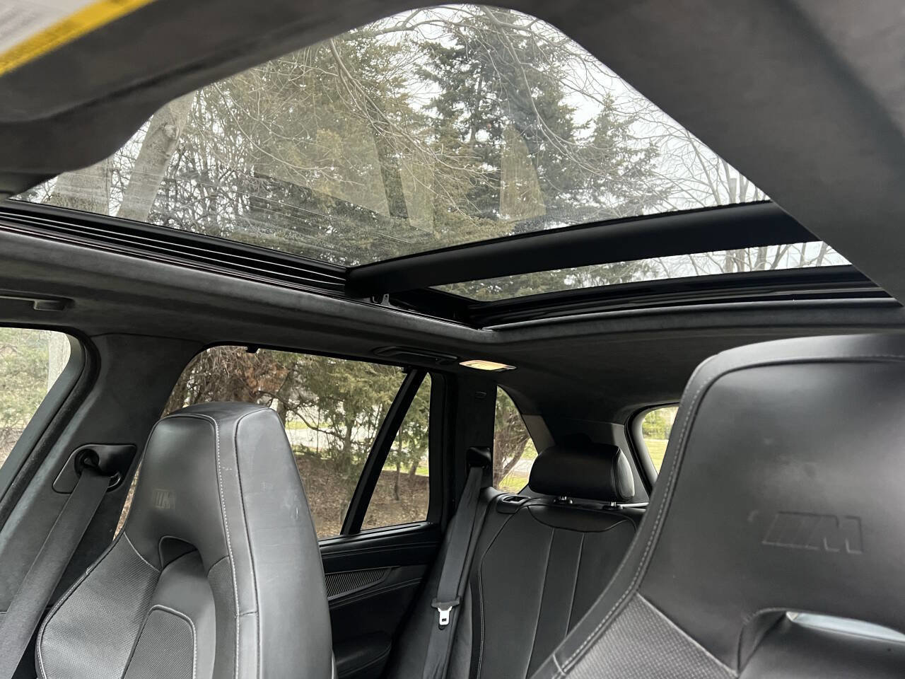 Used 2016 BMW X5 M image 42