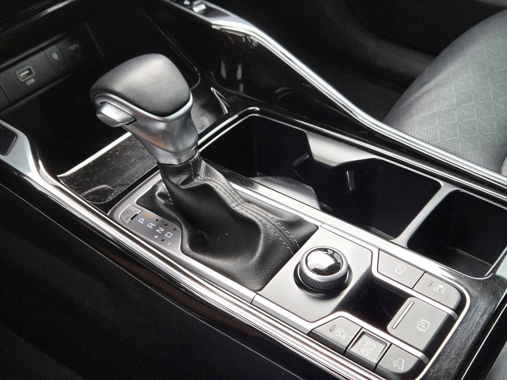 Certified 2023 Kia Sorento SX FWD image 9