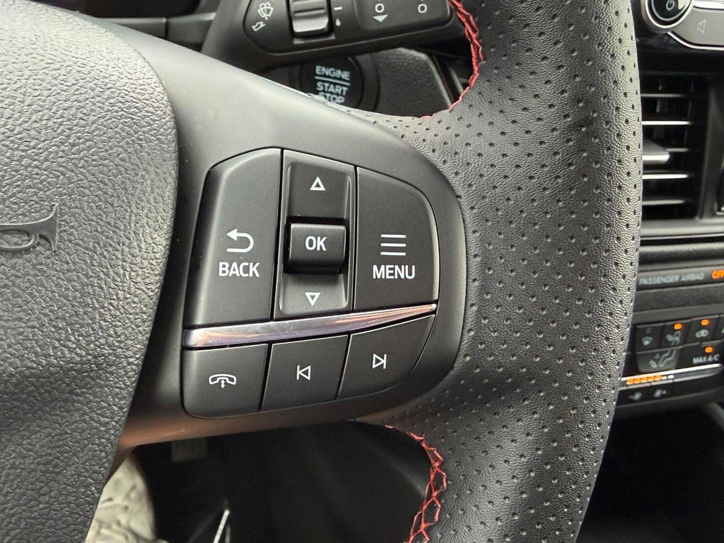Used 2025 Ford Escape ST-Line AWD/4WD image 20