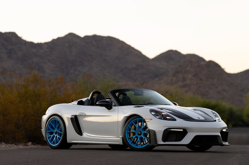 Used 2025 Porsche 718 Boxster Spyder RS w/ Weissach Package RWD image 1