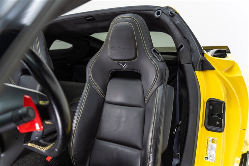 Used 2018 Chevrolet Corvette Z06 RWD image 37