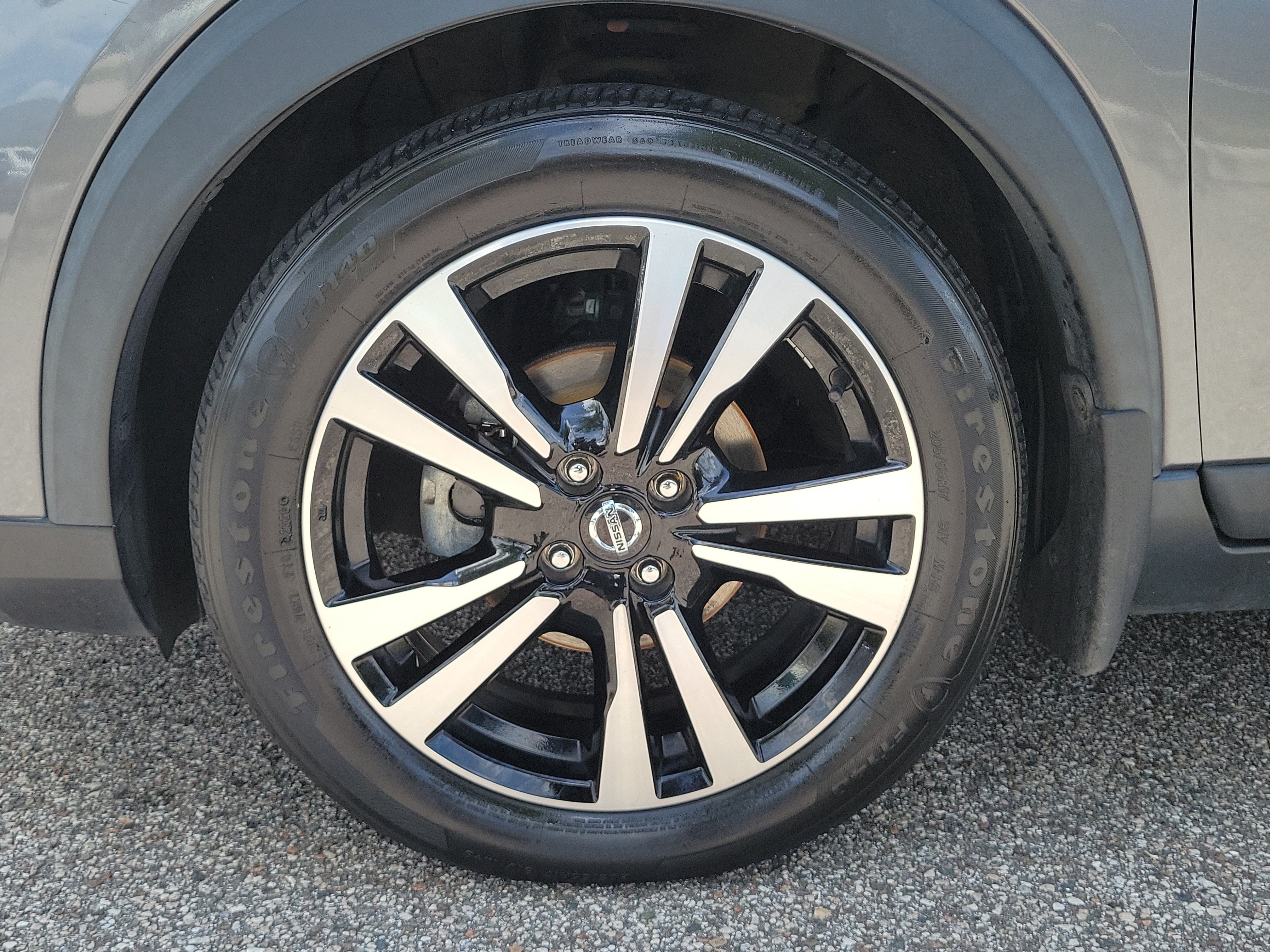 Certified 2020 Nissan Kicks SR w/ SR Premium Package FWD image 9