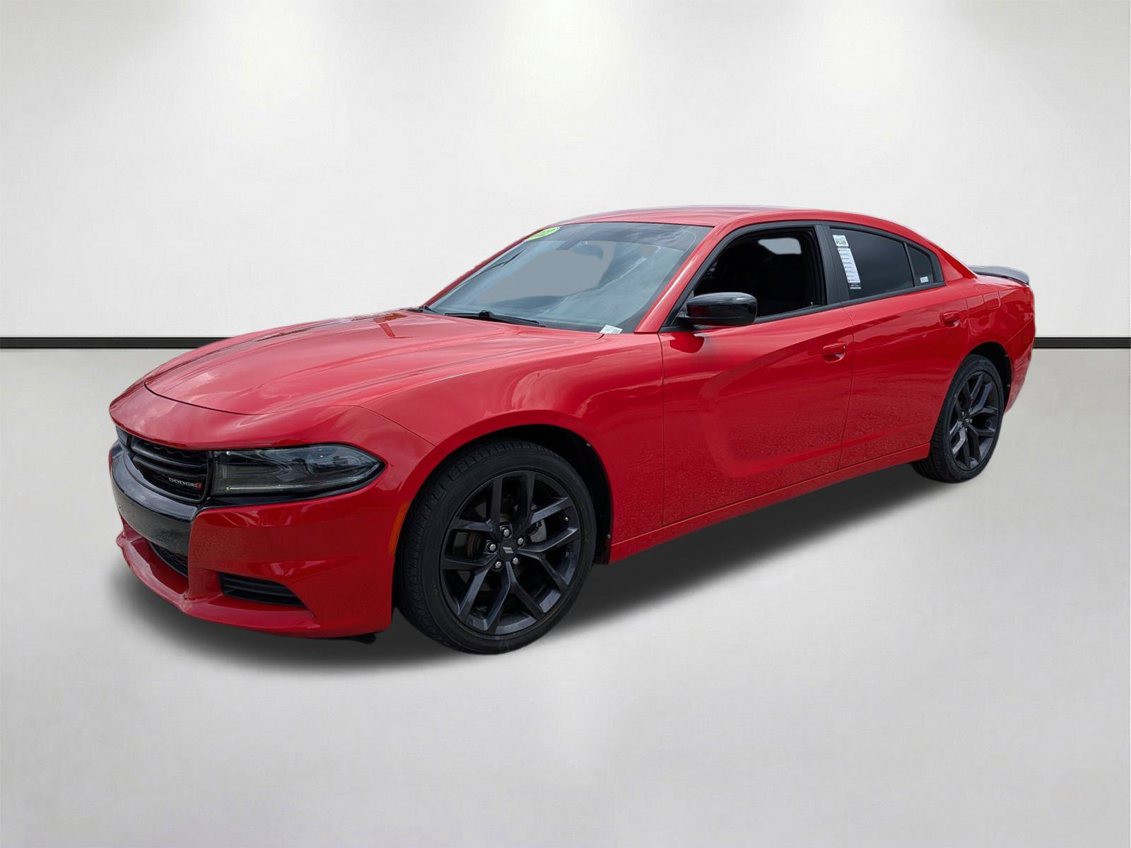 Used 2022 Dodge Charger SXT w/ Blacktop Package RWD image 8