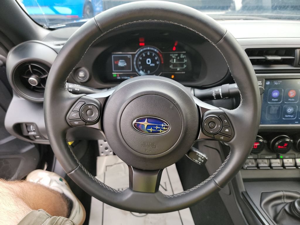 Used 2025 Subaru BRZ Limited RWD image 9