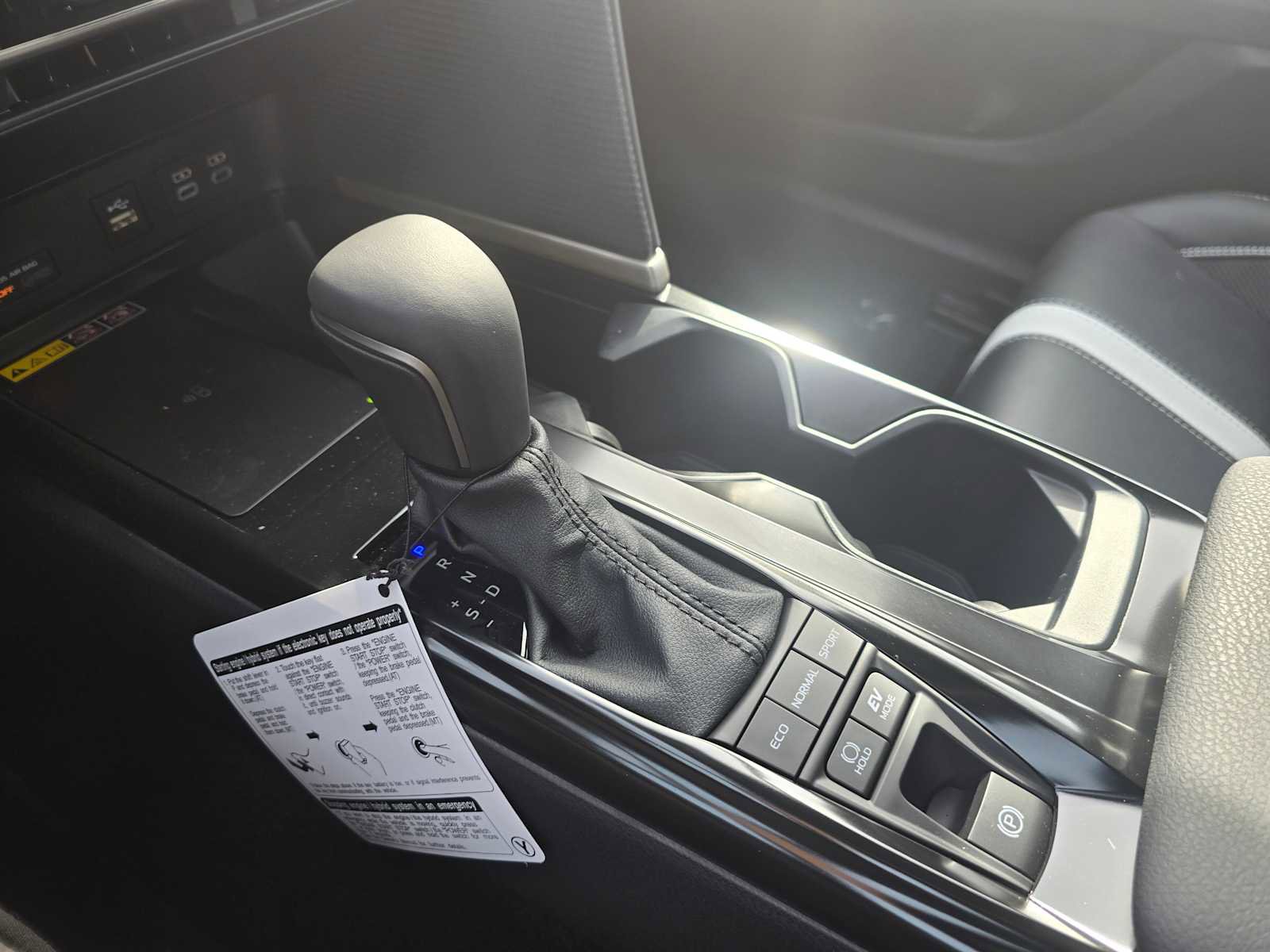 New 2026 Toyota Camry Hybrid image 30