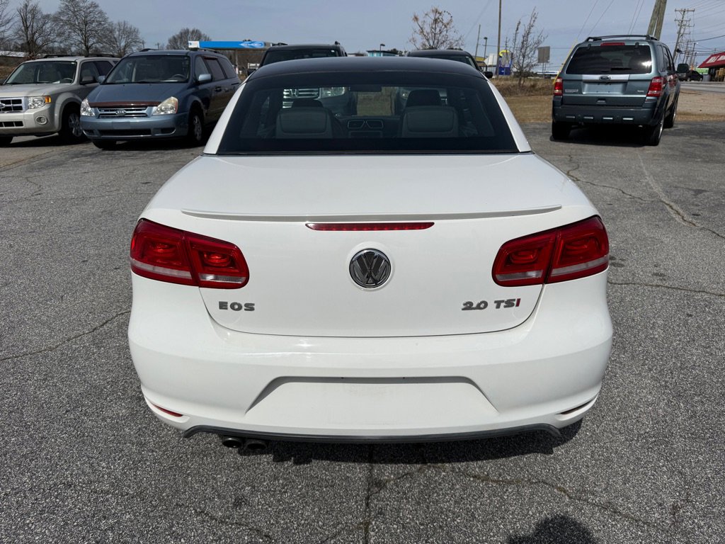Used 2014 Volkswagen Eos image 6