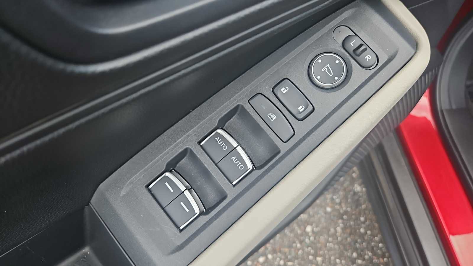 Certified 2025 Honda Accord LX image 15