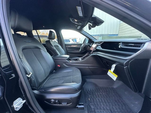 Used 2022 Jeep Grand Cherokee Trailhawk image 29