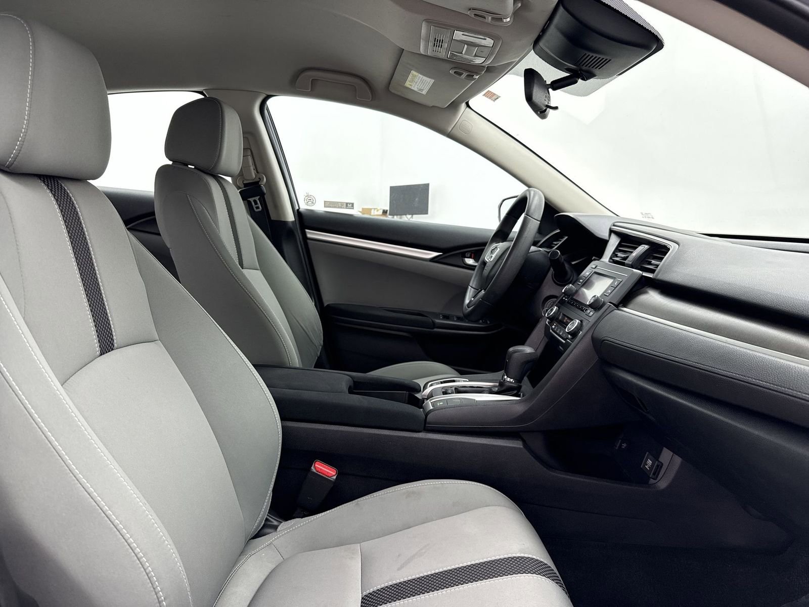 Used 2019 Honda Civic LX image 31