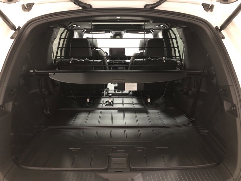 New 2026 Honda Pilot Black Edition image 8