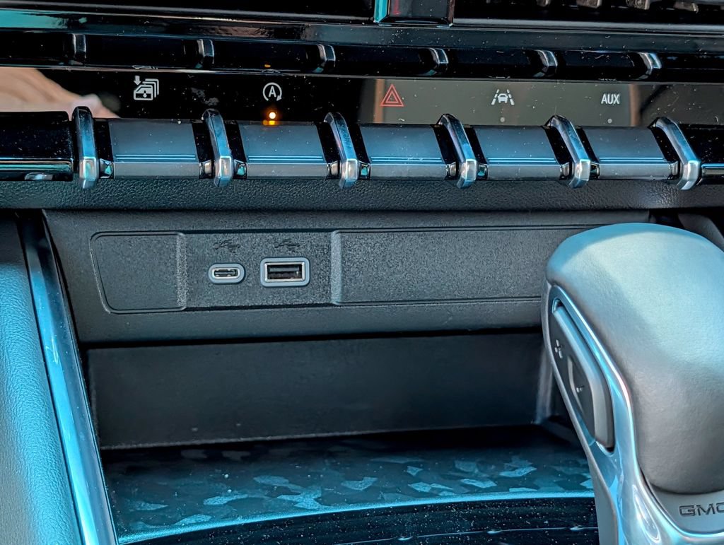 New 2026 GMC Canyon AT4 AWD/4WD image 18