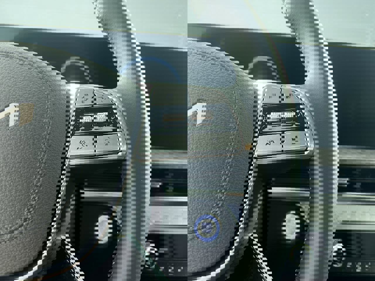 Certified 2023 Kia Telluride SX FWD image 19