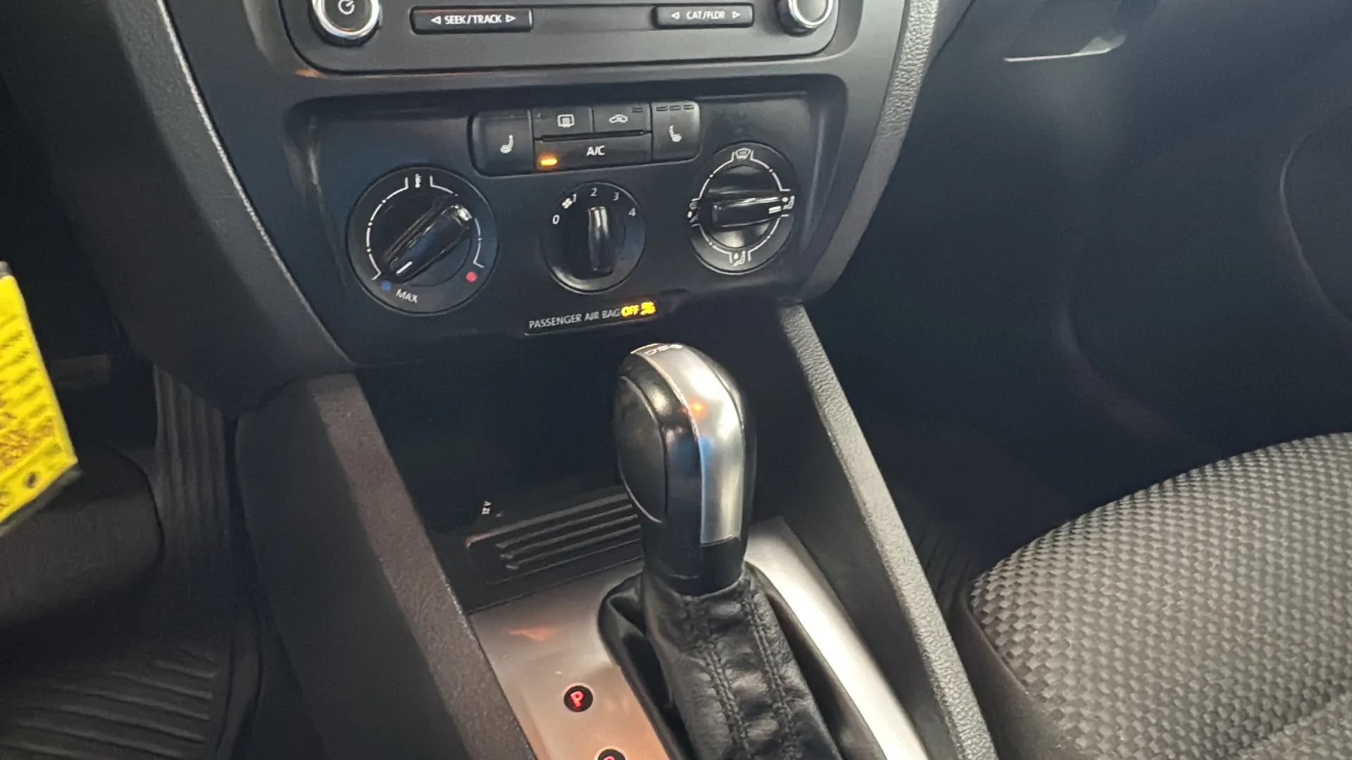 Used 2014 Volkswagen Jetta TDI Value Edition FWD image 15