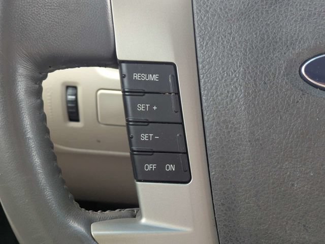 Used 2010 Ford Flex SE FWD image 24