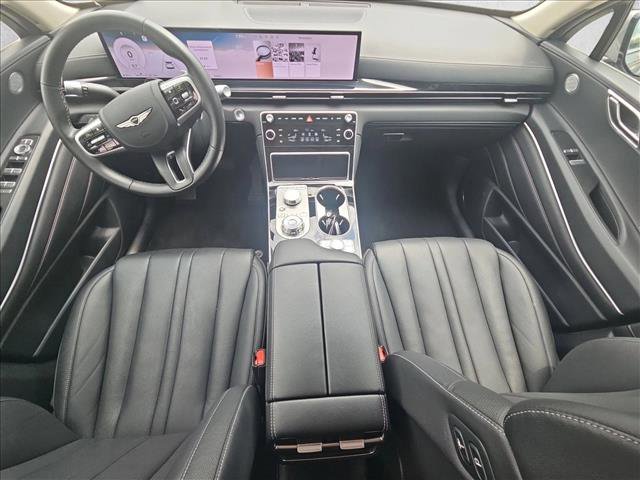 Used 2025 Genesis GV80 2.5T Standard AWD/4WD image 17