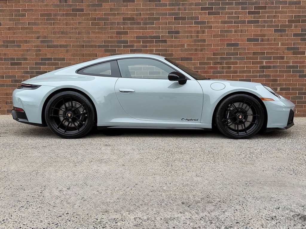 Certified 2025 Porsche 911 Carrera 4 GTS image 8