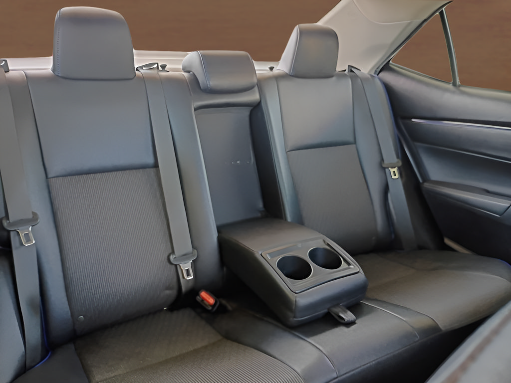Used 2019 Toyota Corolla SE FWD image 23