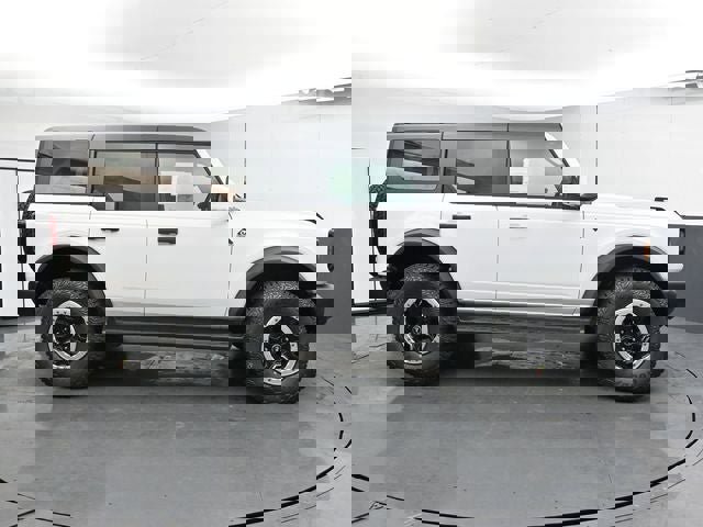 New 2026 Ford Bronco Outer Banks w/ Sasquatch Package AWD/4WD image 13