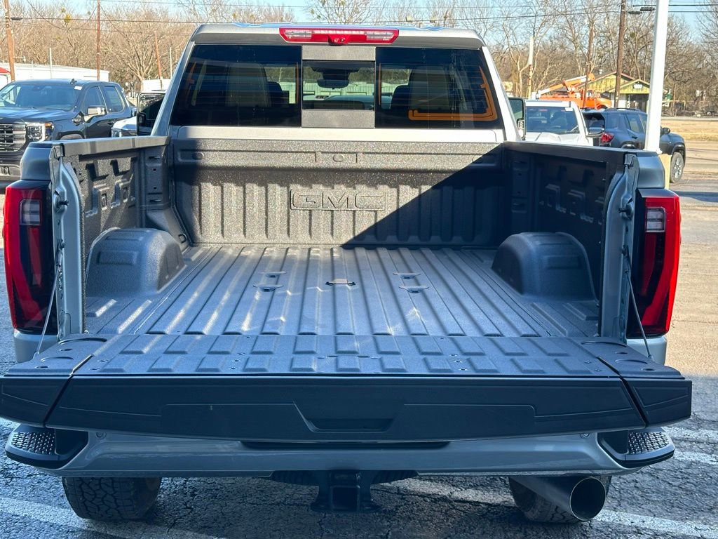 New 2026 GMC Sierra 2500 Denali w/ Denali Reserve Package image 6