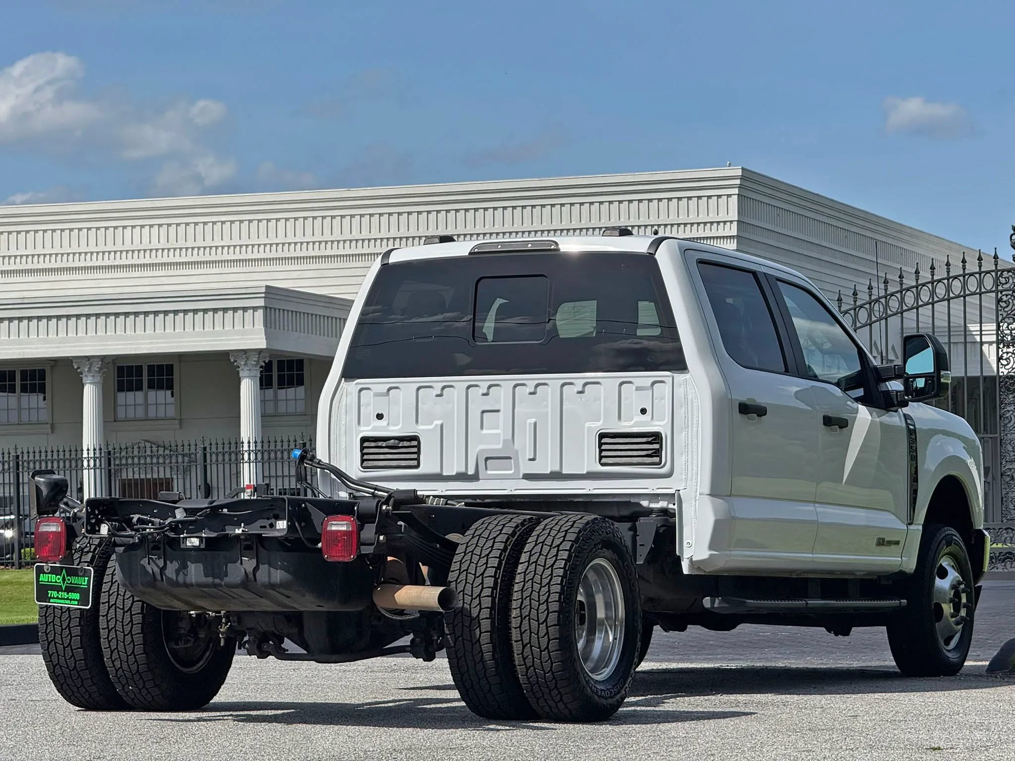 Used 2024 Ford F350 XL w/ XL Chrome Package AWD/4WD image 11