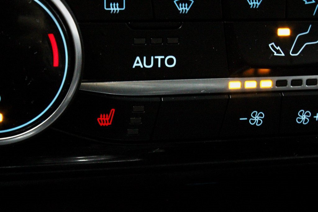 Certified 2022 Ford Escape SEL image 28