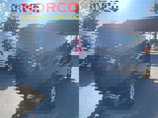 Used 2015 Chevrolet Express 2500 image 8