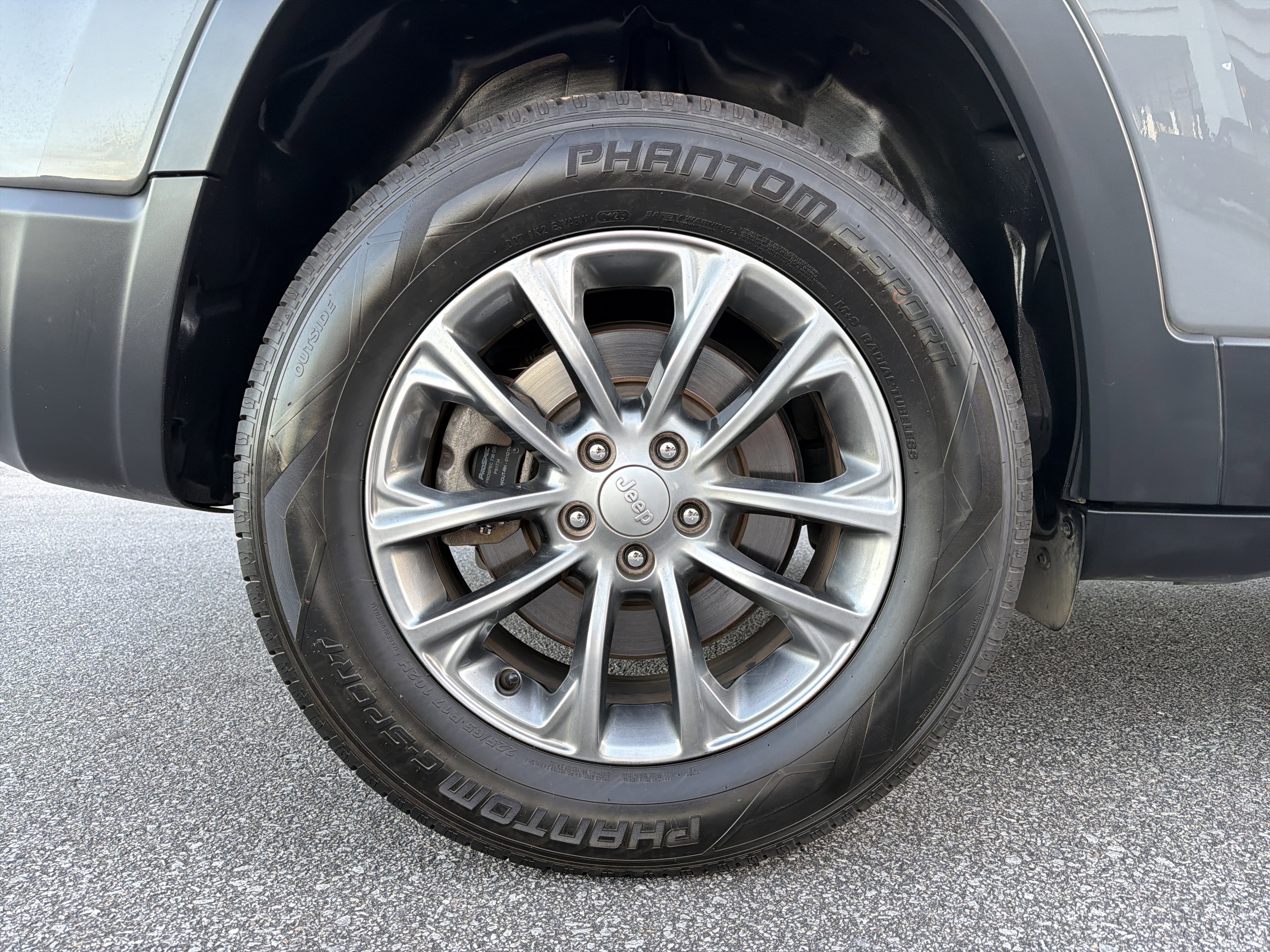 Used 2021 Jeep Cherokee Latitude Lux w/ Sun & Sound Group image 18