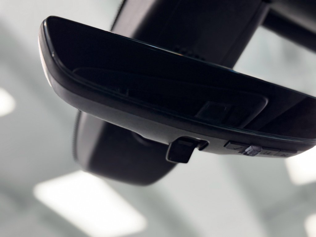 Used 2024 Buick Enclave Premium image 32