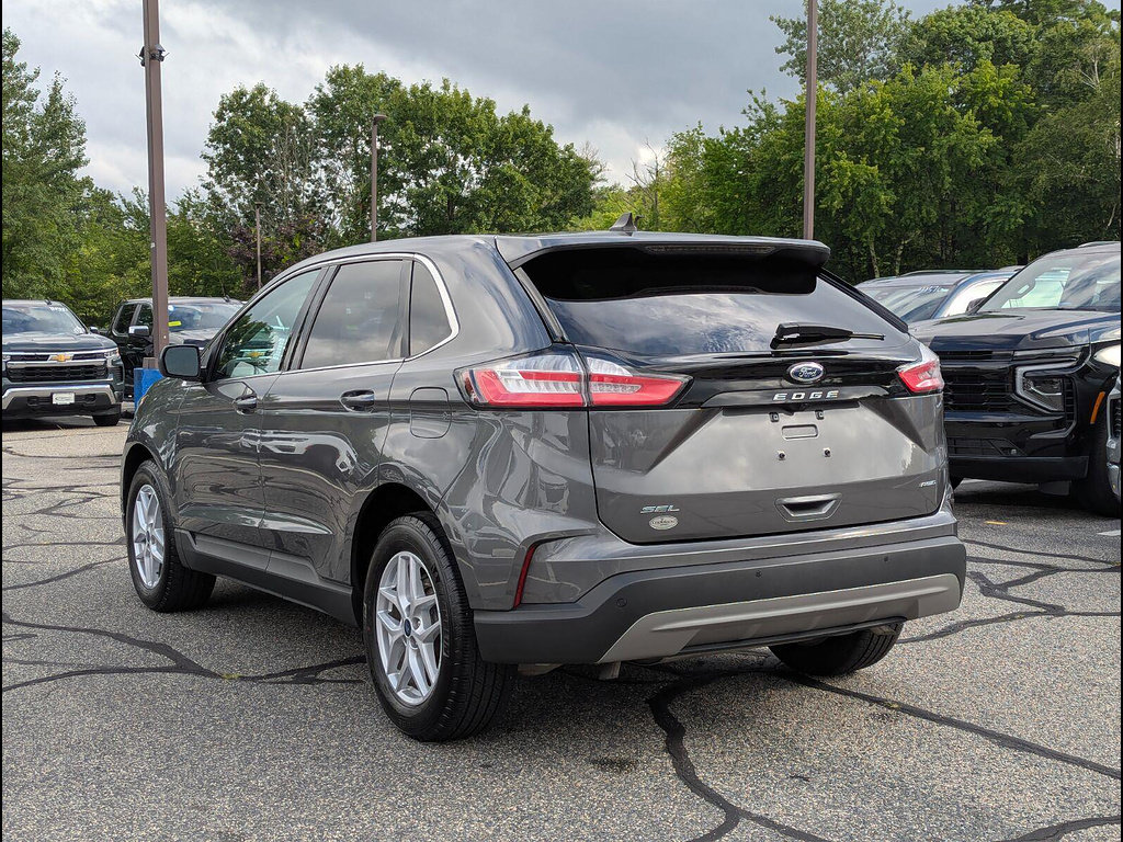 Used 2022 Ford Edge SEL w/ Convenience Package AWD/4WD image 4