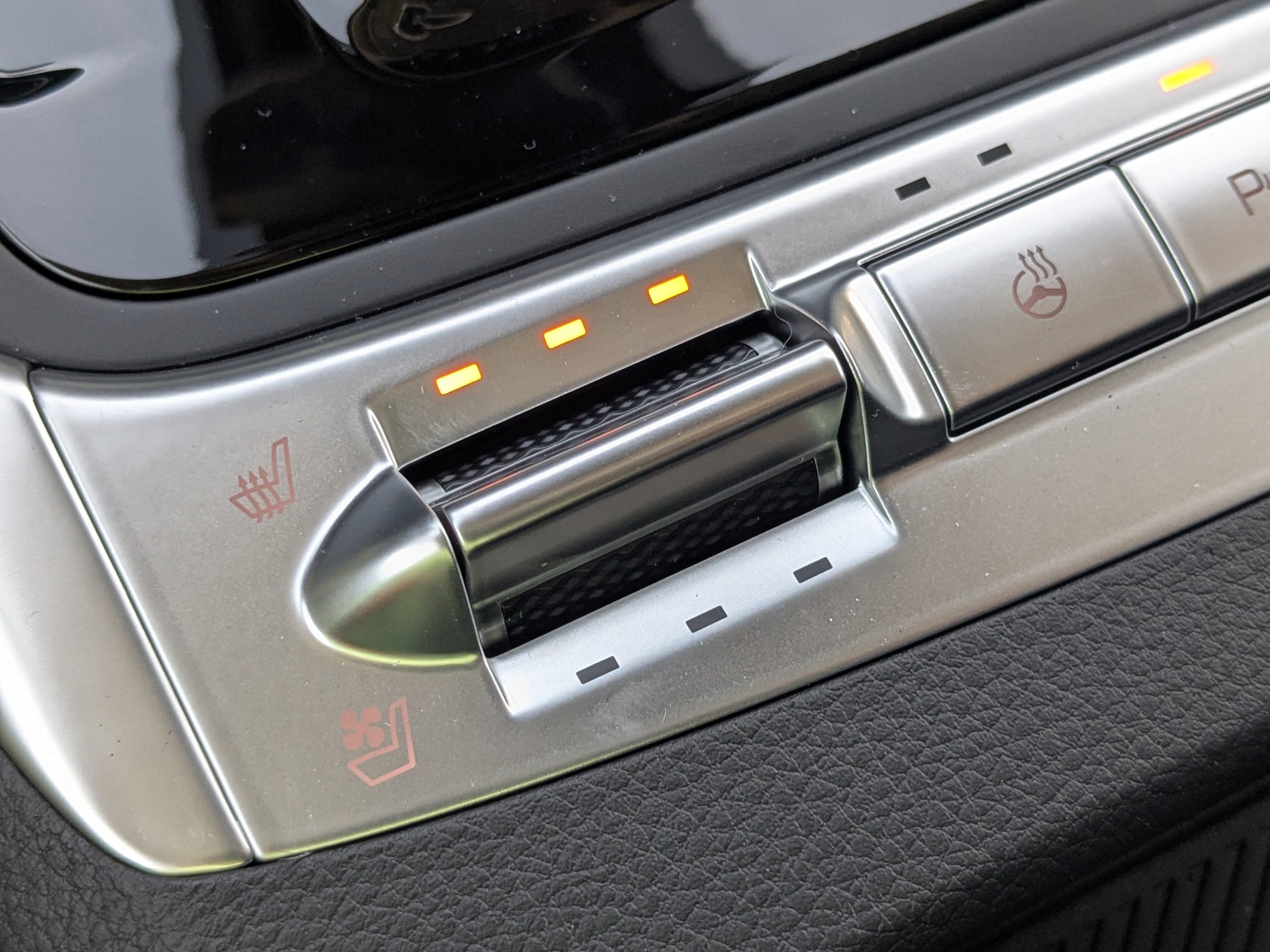 New 2026 Kia Carnival SX Prestige FWD image 29